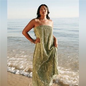 Petal & Pup Green Floral Strapless Dress